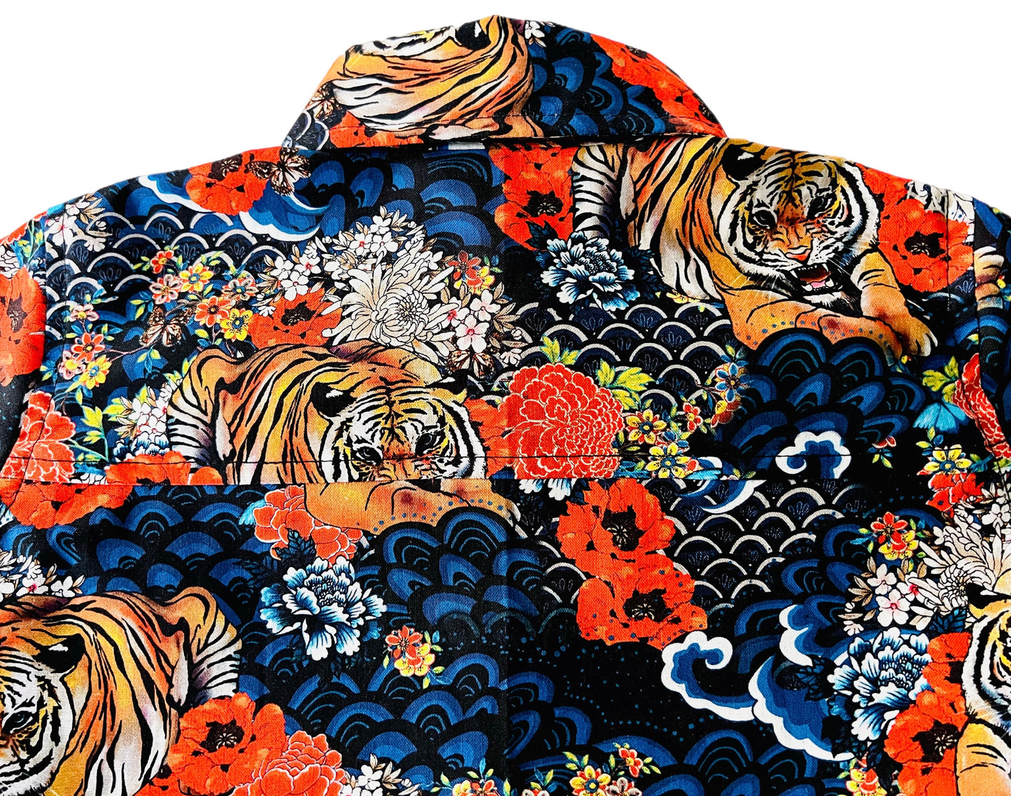 Tiger, Flowers and the Ocean Breeze Button Down Short Sleeve Collared Shirt