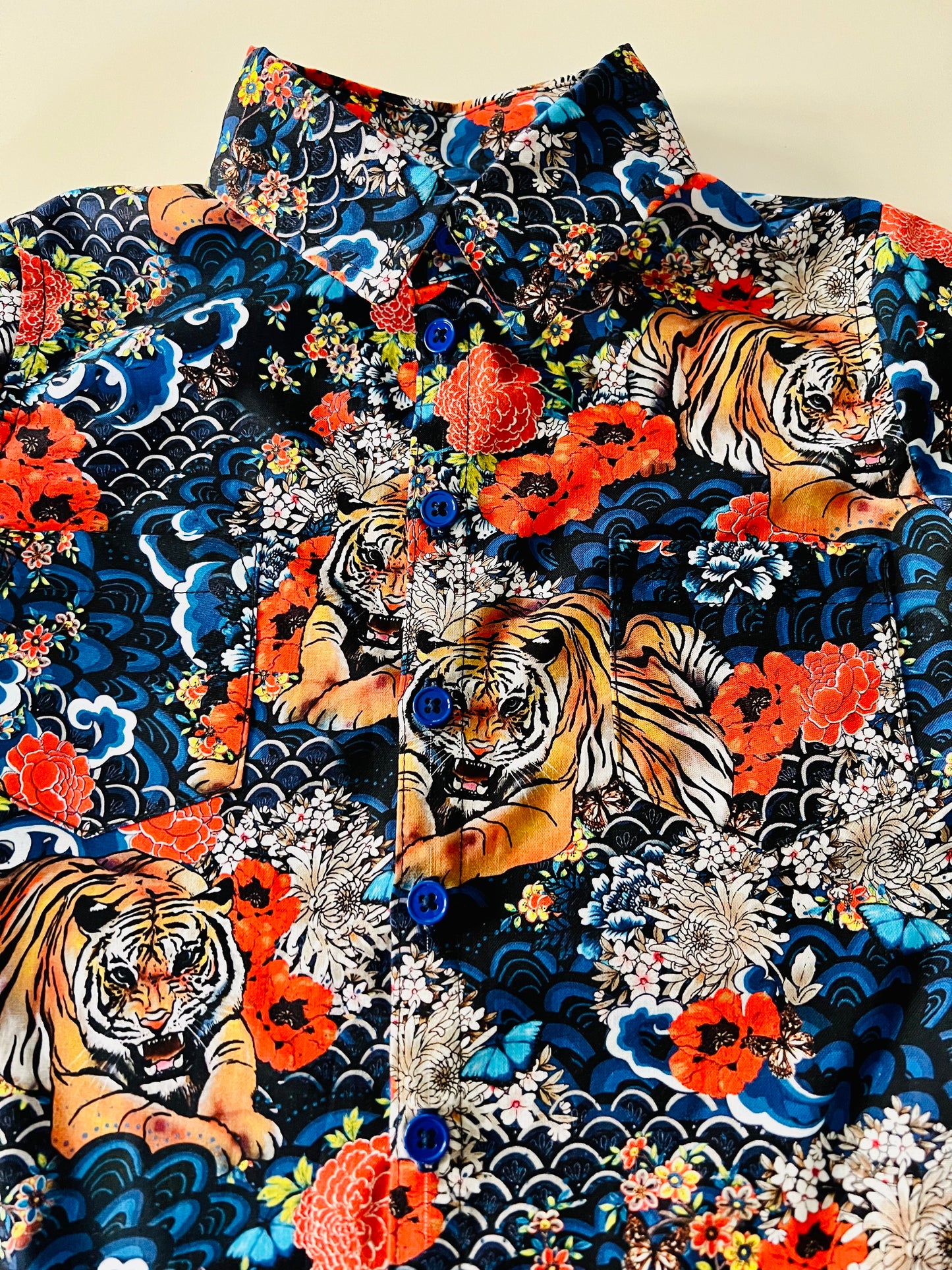 Tiger, Flowers and the Ocean Breeze Button Down Short Sleeve Collared Shirt