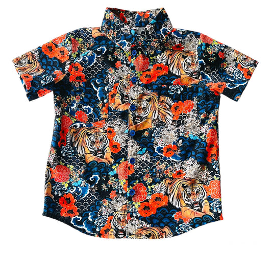 Tiger, Flowers and the Ocean Breeze Button Down Short Sleeve Collared Shirt